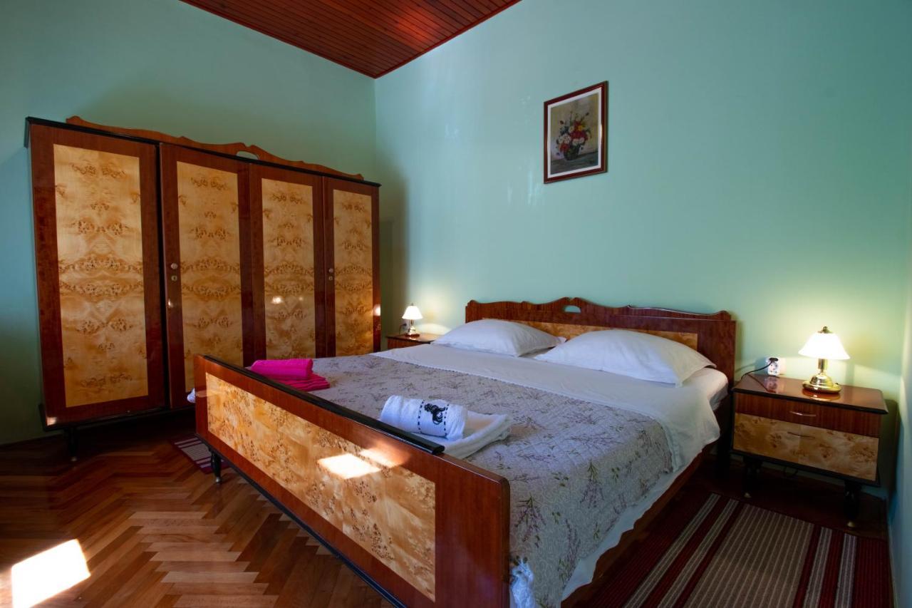 Apartman Ivan Drniš Exteriér fotografie